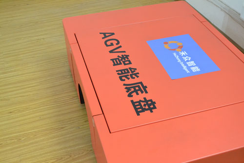 微型AGV智能底盤（可單獨遙控）