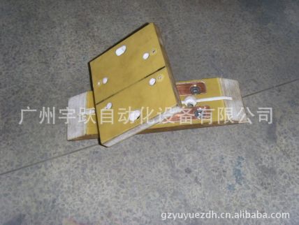 AGV運輸車通訊電刷系統