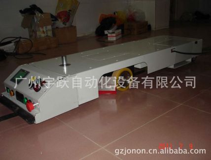 潛伏式AGV