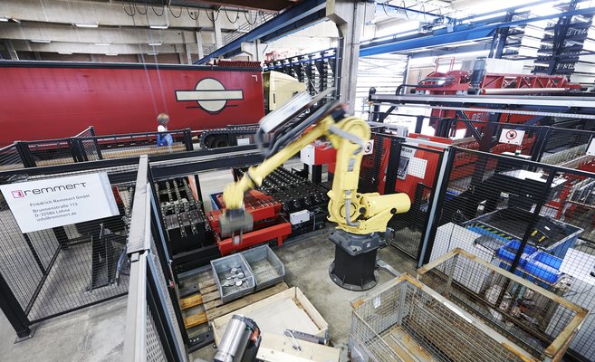 金屬鋸機分揀機器人